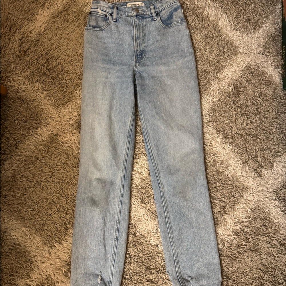 Abercrombie 90’s Straight Ultra High Rise Jeans Curve Love